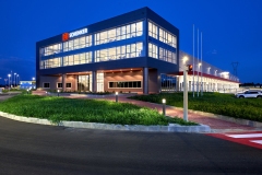 Schenker Verona per Trilux Italia
servizio fotografico industriale, Trilux, Product photography, Italian product photographer, drone photography, fotografia aerea, corporate drone, Schenker Verona, Logistik photography, centro logistico
Nuovo centro logistico Schenker, Verona per Trilux Italia