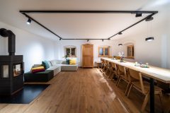 B.Veo_Track_0_240513_0004