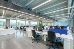 Trilux at Macron
Macron, servizio fotografico industriale, Trilux, Product photography, Italian product photographer
Trilux product photo at Macron headquarter