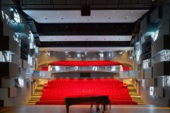 .[©(c)Roland Halbe; Veroeffentlichung nur gegen Honorar, Urhebervermerk und Beleg / Copyrightpermission required for reproduction, Photocredit: Roland Halbe]
RH2377-0042
2015, Atelier PRO, Bibliothek, Cafe, Europa, Festspielhaus, Freizeit, innen, Konzerthaus, Kulturgebäude, Mediathek, Musikschule, Neubau, Niederlande, Oldambt, Restaurant, Tanzen, Theater, Verwaltung, Winschoten