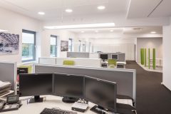 Light interior office
DEU, Deutschland, Köln, Trilux lights Oktalite   05.10.2017 [ (c) Markus Bollen / P h o t o - D e s i g n, J o h a n n - B e n d e l - S t r. 16a, 51429 B e r g i s c h  G l a d b a c h, fon: 02204 22220, m.bollen@t-online.de ; Kto: IBAN: DE16 6609 0800 0009 1474 38, BIC: GENODE61BBB ; Ust-ID: DE 121 984 724 ; Jegliche Nutzung des Fotos nur gegen Honorar zzgl. der gesetzlichen MwSt., vollstaendiger Namensnennung nach Paragraph 13 UrhG und Zusendung von zwei Belegexemplaren. Das Nutzungshonorar richtet sich nach den aktuellen Bildhonoraren der MFM des BVPA. For any usage other than editorial, please contact photographer. ; Attention: NO MODEL-RELEASE! ;  ] [#0,26,121#]