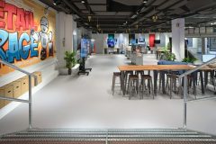 01000000
Oktalite Referenz Retail Garage Berlin