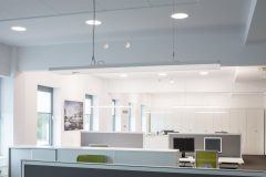 Light interior office
DEU, Deutschland, Köln, Trilux lights Oktalite   05.10.2017 [ (c) Markus Bollen / P h o t o - D e s i g n, J o h a n n - B e n d e l - S t r. 16a, 51429 B e r g i s c h  G l a d b a c h, fon: 02204 22220, m.bollen@t-online.de ; Kto: IBAN: DE16 6609 0800 0009 1474 38, BIC: GENODE61BBB ; Ust-ID: DE 121 984 724 ; Jegliche Nutzung des Fotos nur gegen Honorar zzgl. der gesetzlichen MwSt., vollstaendiger Namensnennung nach Paragraph 13 UrhG und Zusendung von zwei Belegexemplaren. Das Nutzungshonorar richtet sich nach den aktuellen Bildhonoraren der MFM des BVPA. For any usage other than editorial, please contact photographer. ; Attention: NO MODEL-RELEASE! ;  ] [#0,26,121#]