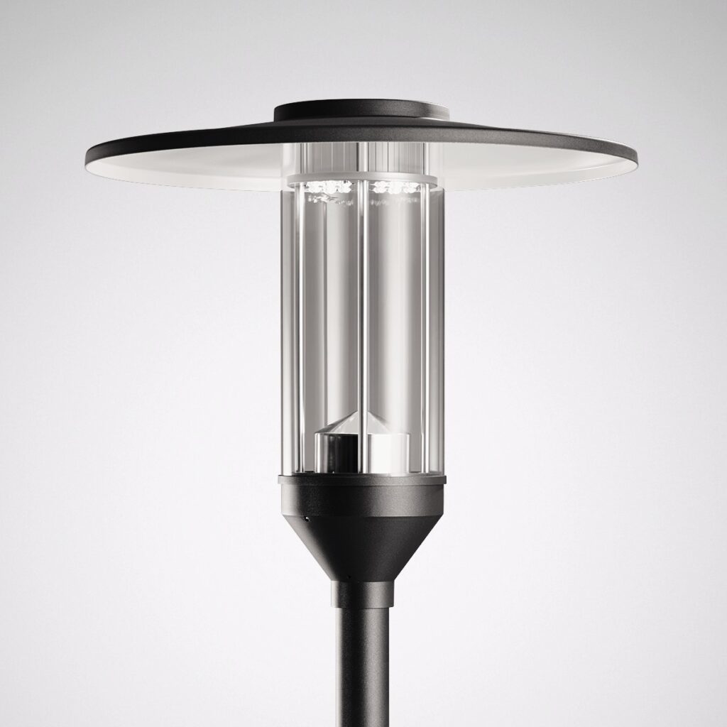 Modern, energieffektiv stolplampa från PROLJUS AB med vid svart skärm, klar cylindrisk diffusor och stilren LED-design för entréer, parker och allmänna ytor