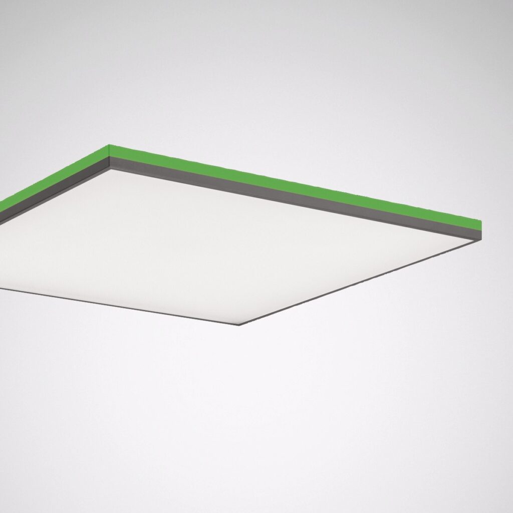 Modern, slimmad kvadratisk LED-armatur med mjukt diffust ljus, tunn grå ram och grön dekorlist längs ovankanten, energieffektiv med låg bländning för kontor, skolor och vårdmiljöer från PROLJUS AB