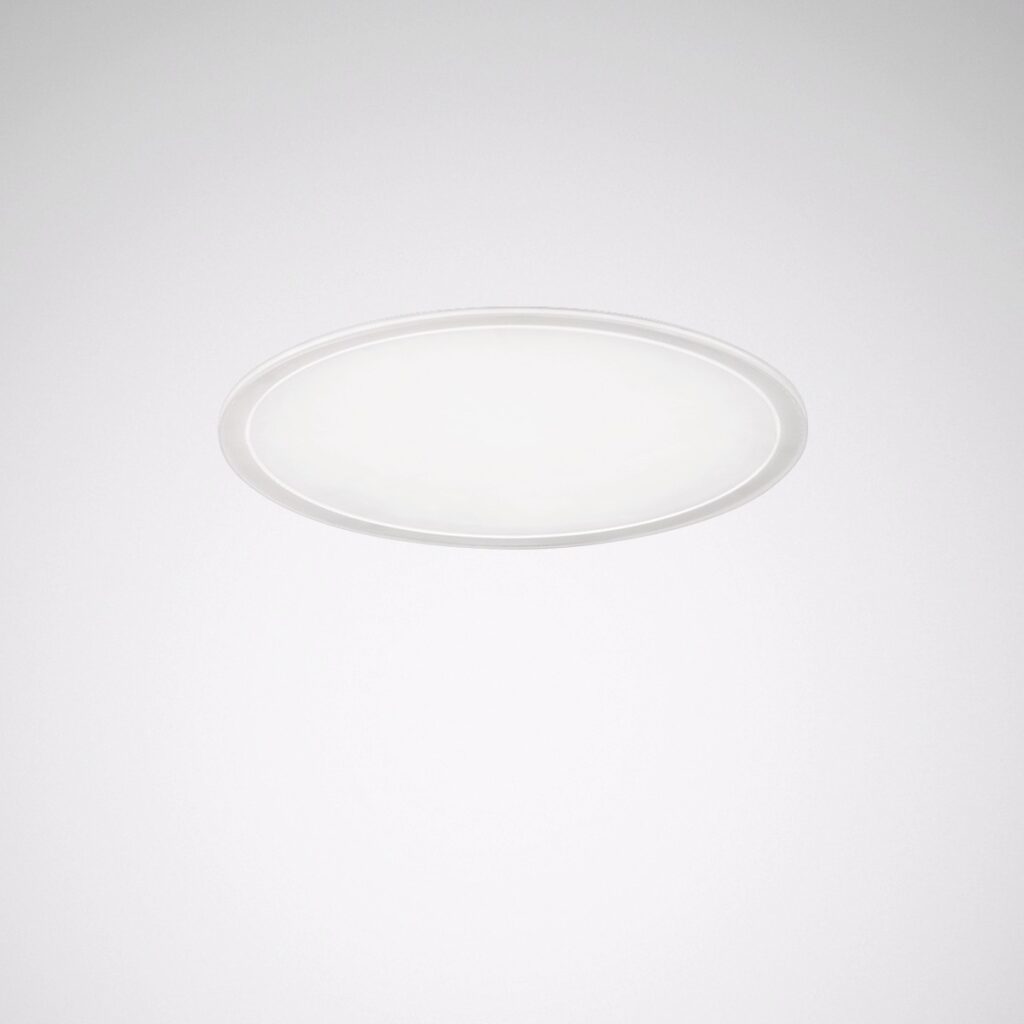 Rund slimmad infälld LED-armatur från PROLJUS AB som ger jämnt, diffust vitt ljus, energisnål och högkvalitativ design idealisk för kontor, butik och hem