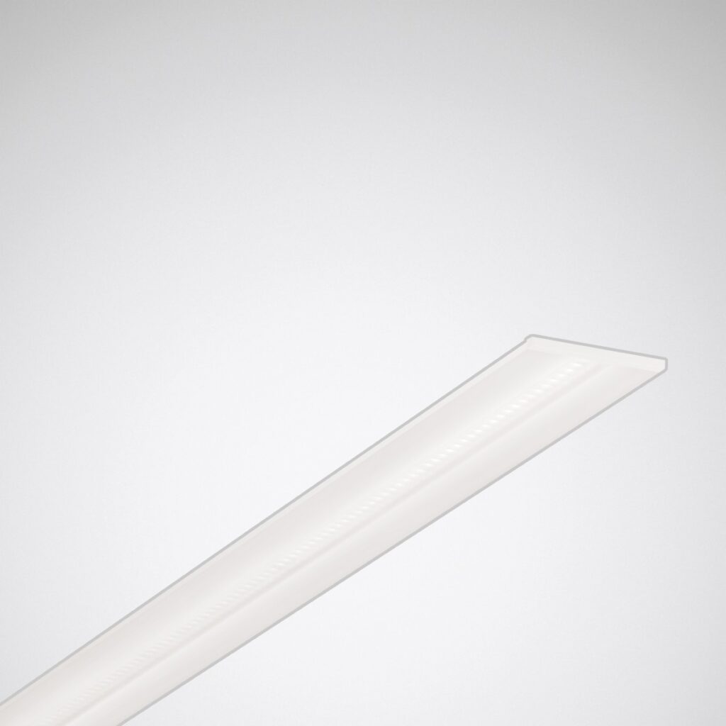 Slimmad linjär LED-armatur från PROLJUS AB med diffus opaliserad täckskiva som ger jämnt bländfritt vitt ljus och energieffektiv belysning för kontor och butiksytor