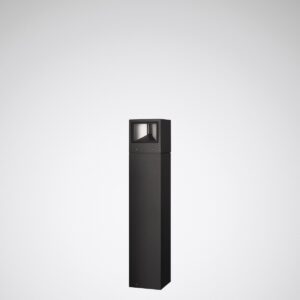 Modern svart pollararmatur med rektangulärt, vinklat ljusinsläpp, stilren och väderbeständig utomhusbelysning från PROLJUS AB som skapar trygghet och exklusiv atmosfär vid gångvägar och entréer