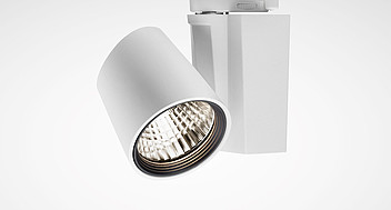 Vit riktbar cylinderspot på skena med djupreflektor och energieffektiv LED för exakt butik- och galleribelysning, premiumarmatur från PROLJUS AB