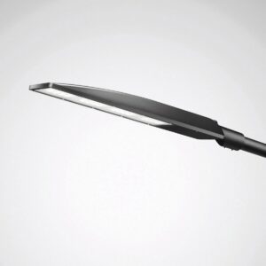 Modern slimmad PROLJUS AB LED-gatuarmatur i svart med jämn ljusbild energieffektiv och vädertålig design idealisk för vägar och offentliga miljöer