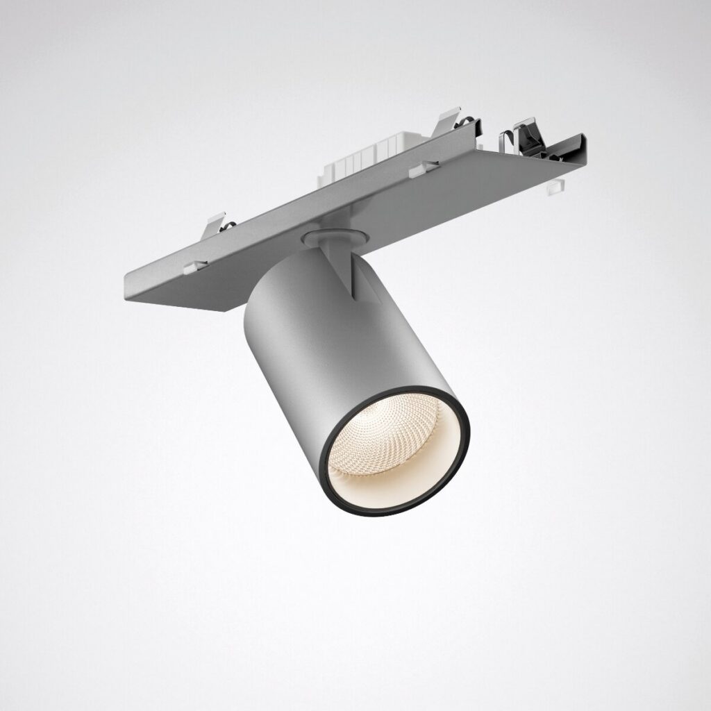 Riktbar LED takspotlight i silver, cylindrisk design för precis belysning i hem, kontor och butik.