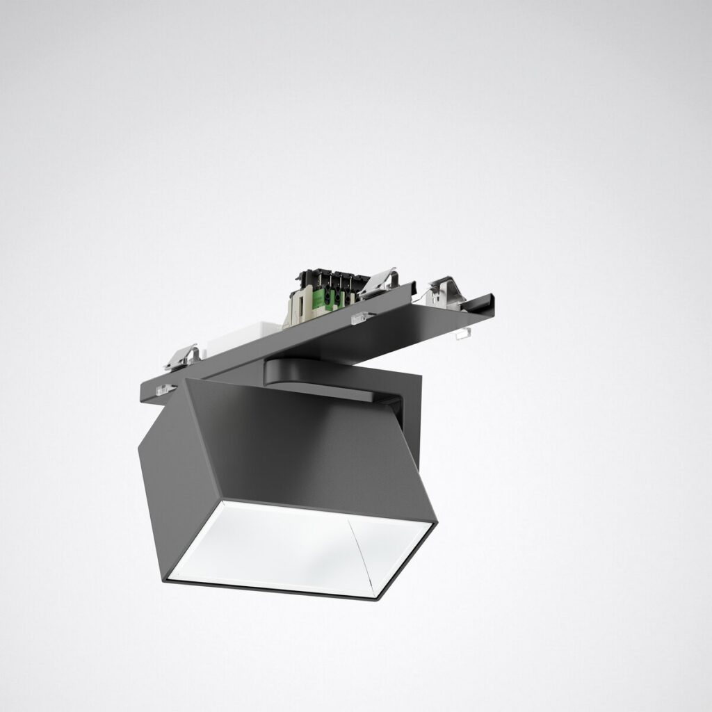 PROLJUS AB LED skenspot – kvadratisk, svart och energieffektiv butikslampa med premiumljus för retail & kontor.